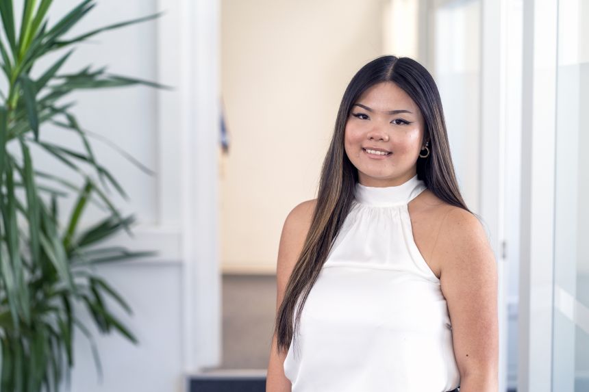 Tina Nguyen Versicherungskauffrau